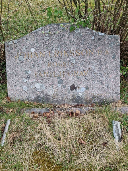 Grave number: 501 06 766-768