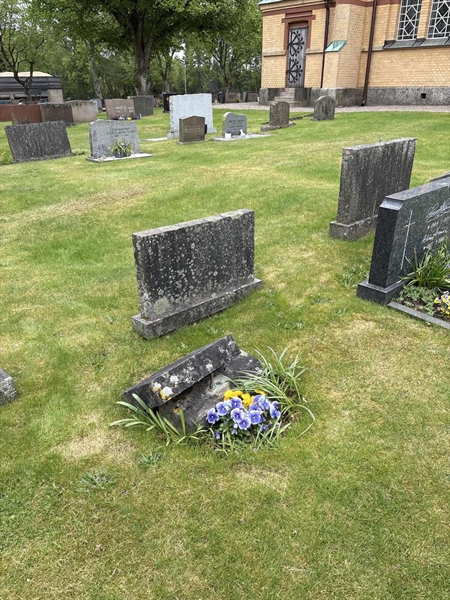 Grave number: SKF B   141