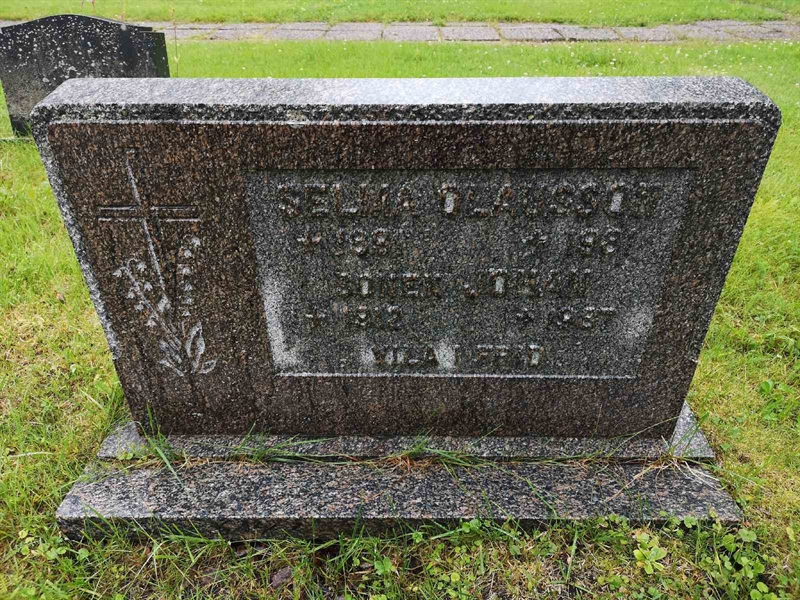 Hautatunnus: NK 12    28