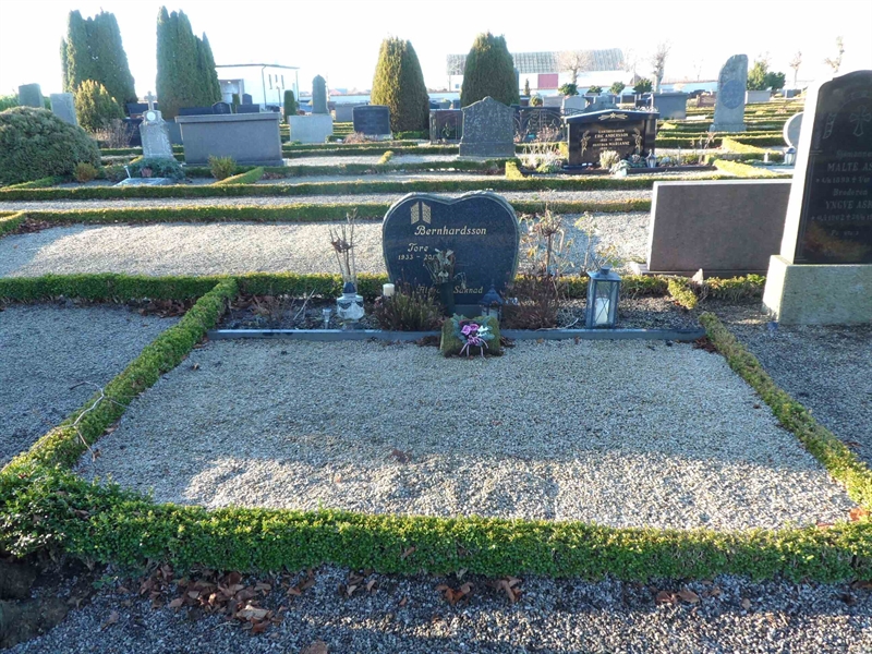 Grave number: 2 01  1457