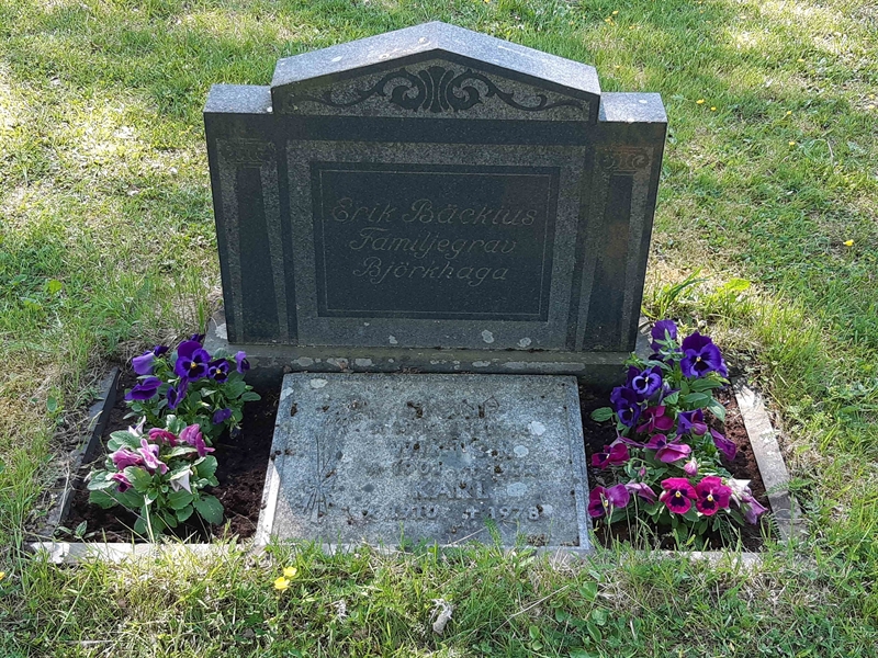 Grave number: JÄ 06   160