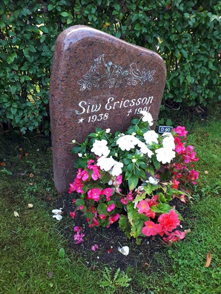 Gravnummer: NK F D    40