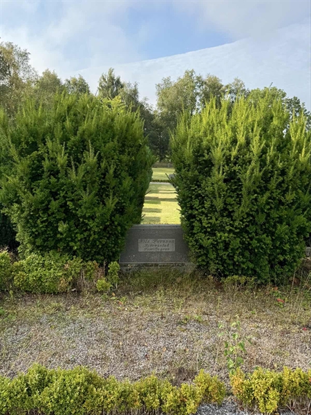 Gravnummer: AN B    12, 13