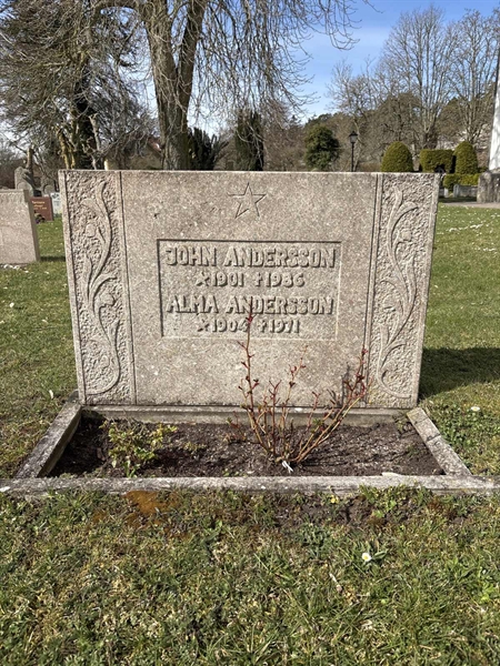 Grave number: LI   156