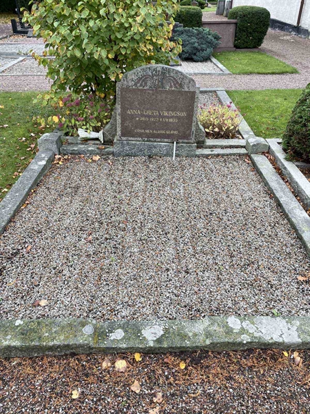 Grave number: ÖV A    17