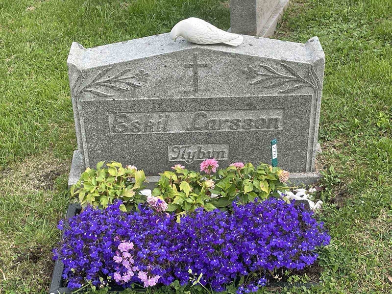 Grave number: 001 1   276