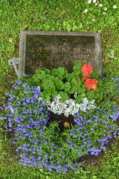 Grave number: 1 G   61