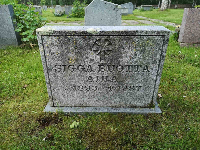 Hautatunnus: NK 13    19