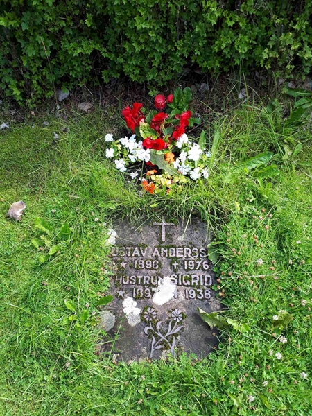 Gravnummer: GK F 5   511AB