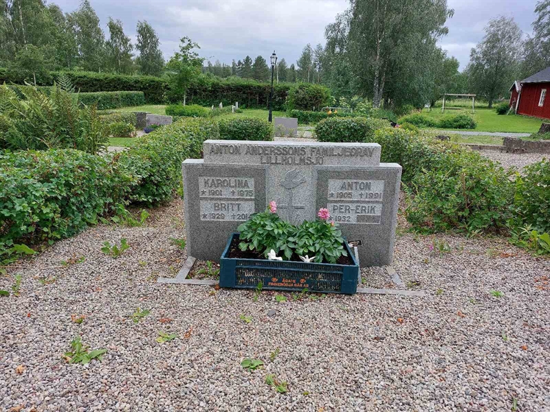 Grave number: FÖ 2    26