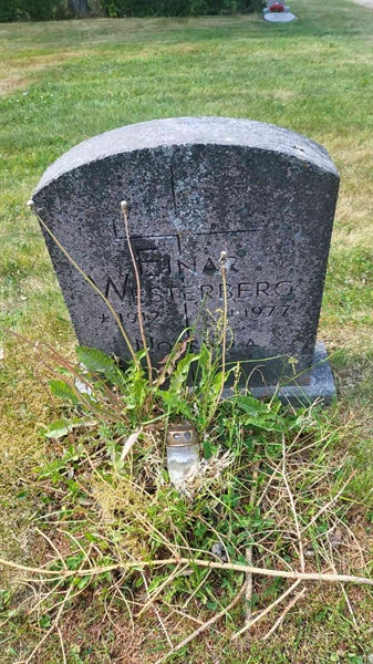 Grave number: 1 9    92