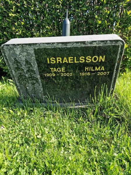 Grave number: 501 24 4800