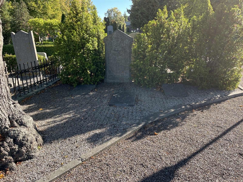 Grave number: VK II    41