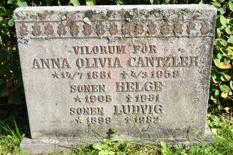 Grave number: 4 H   324