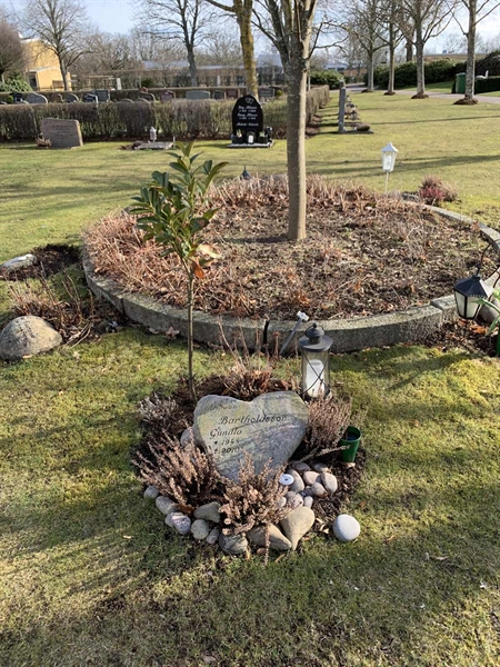 Grave number: SÖ Q    46