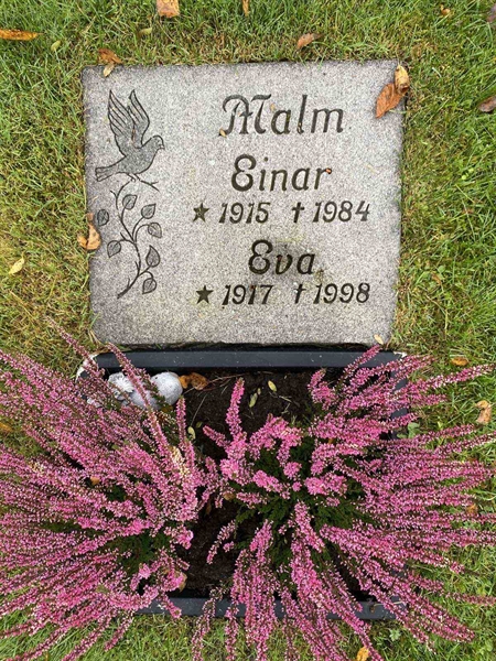 Grave number: 1 24    148