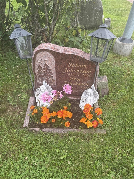 Grave number: 002 2   610