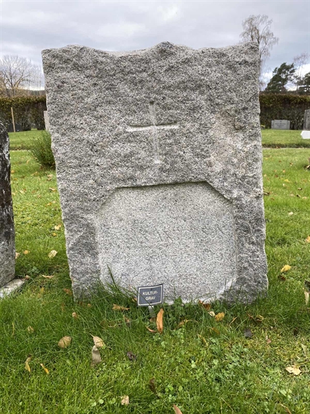 Grave number: 8 1 01    89