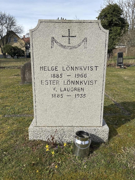 Grave number: LI 30
