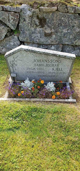 Grave number: Jä 10    20-21