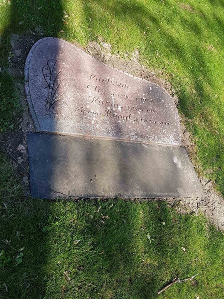 Grave number: 01  3511