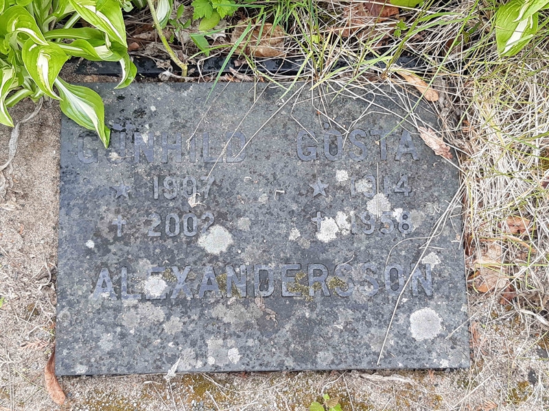 Grave number: NO 23    94