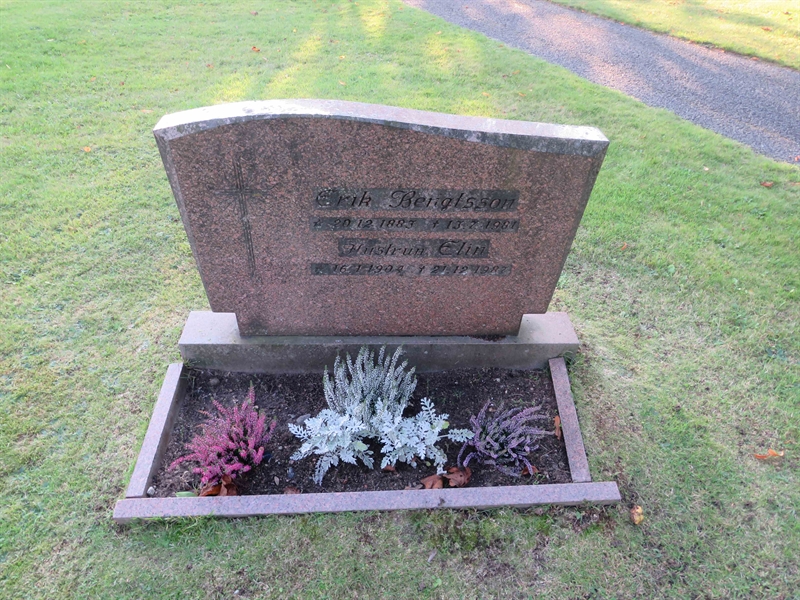 Grave number: 1 06   59