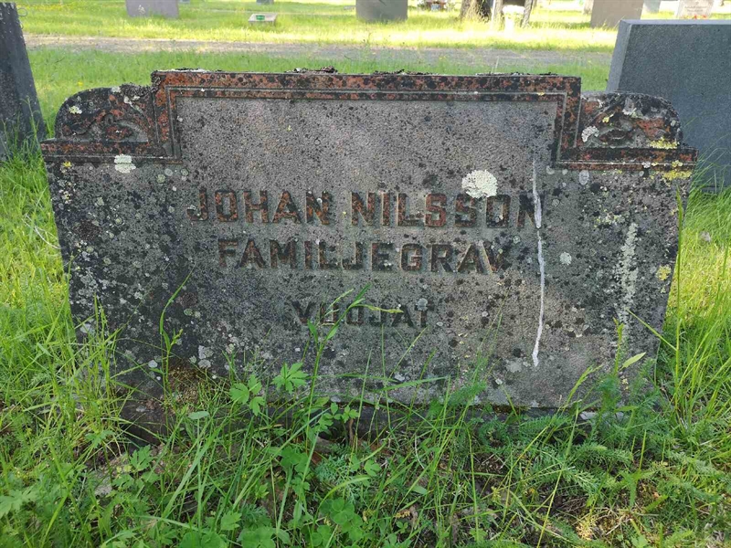 Grave number: NK 02    32