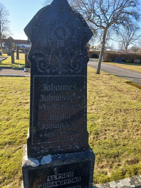 Gravnummer: 2 7   57, 58, 59, 60