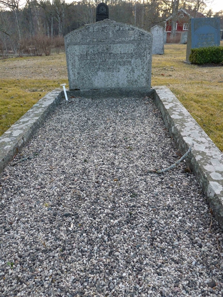 Grave number: JÄ 4   69