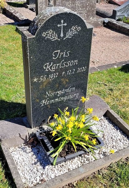 Grave number: JÄ 3    4