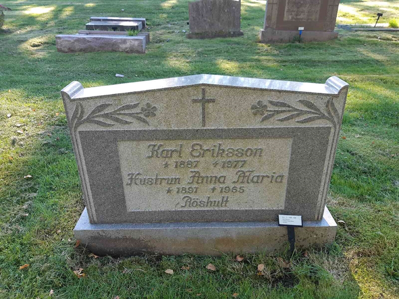 Hautatunnus: Fr 7   108-109