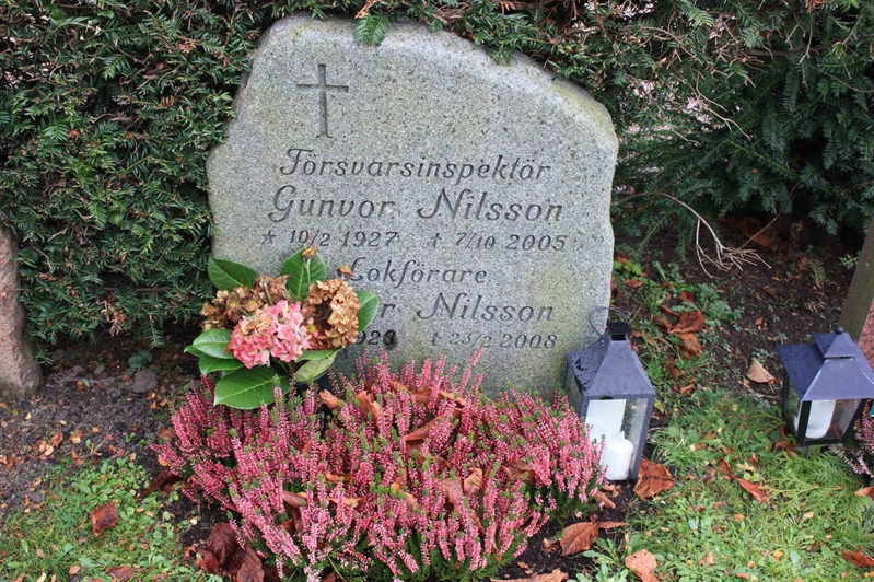 Grave number: Ö U09    11