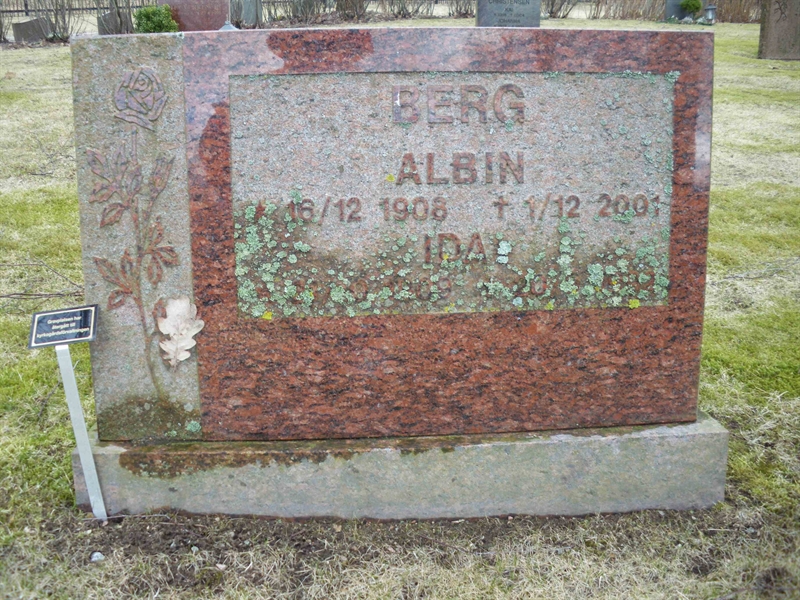 Grave number: HNB I    27