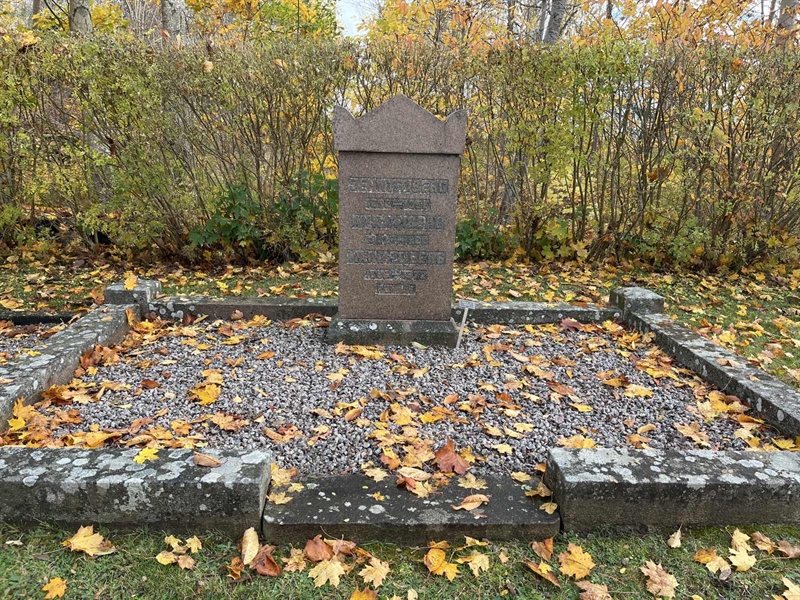 Hautatunnus: SR II    25, 26, 27