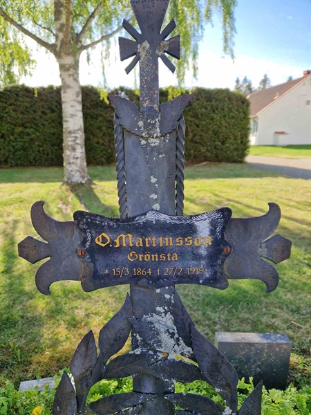 Grave number: 2 15 1921, 1922, 1923, 1924