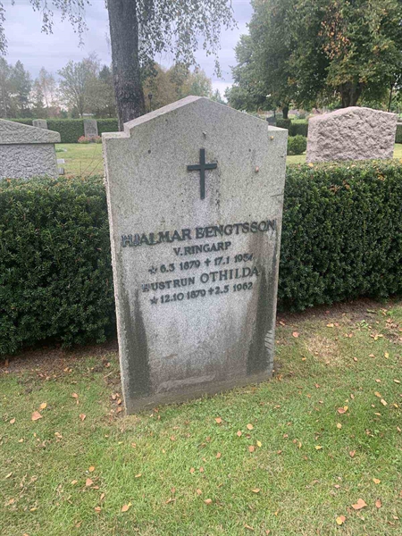 Grave number: VK A   199, 200