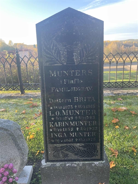 Grave number: H 1    76