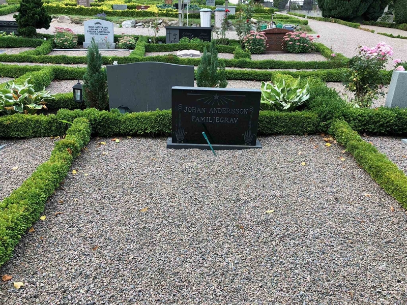 Grave number: Kå 03    15, 16