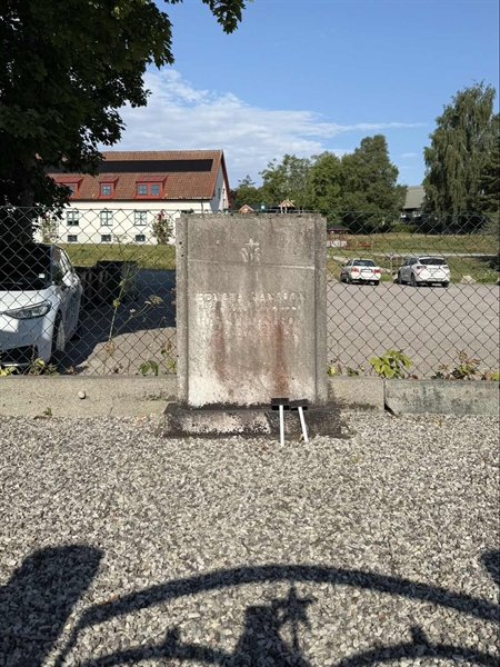 Gravnummer: BR F    64