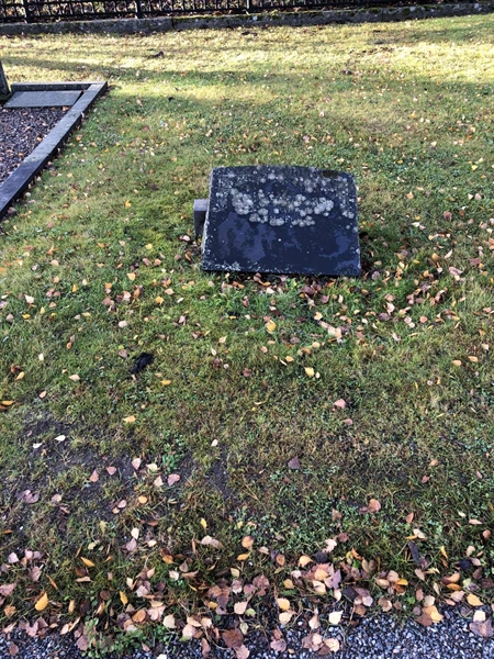Grave number: 1 X   597A