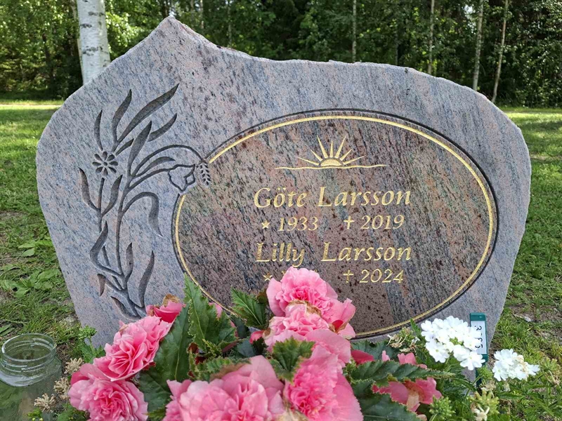 Grave number: 001 4  3685