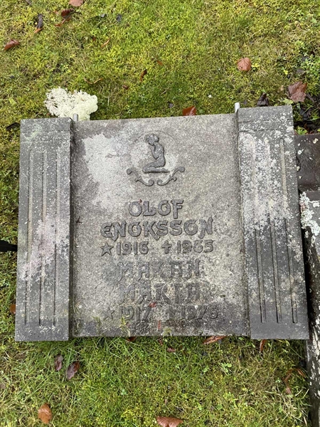 Gravnummer: 2 10   126