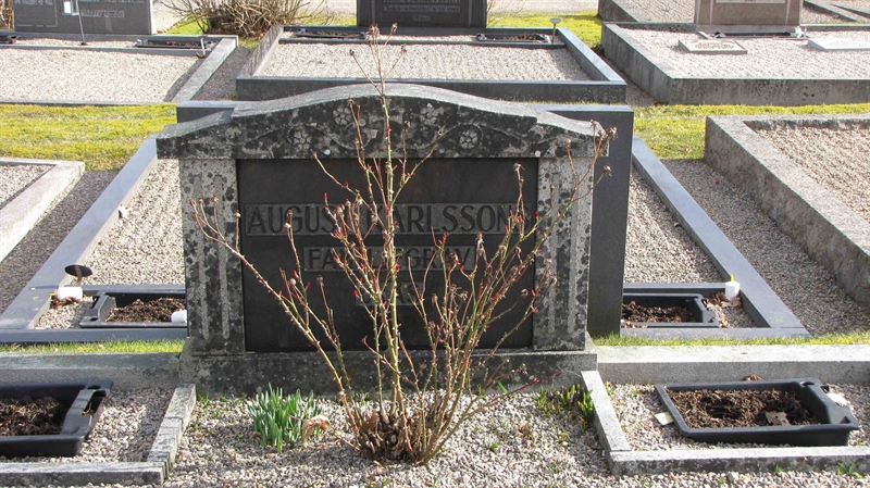 Grave number: HJ   286, 287