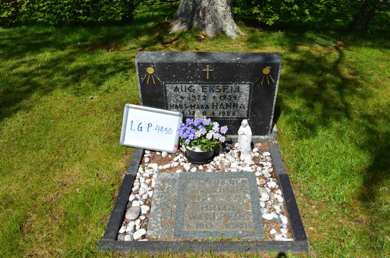 Grave number: LG P    49, 50