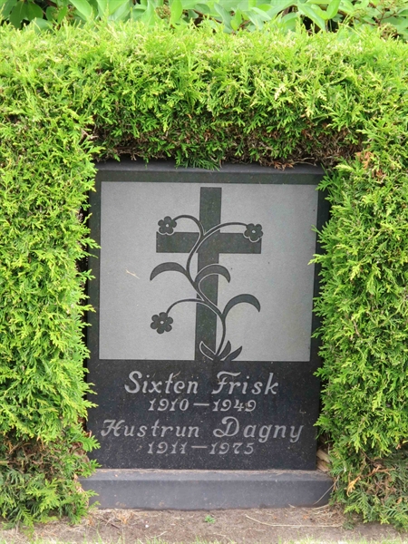 Grave number: HÖB 40    13