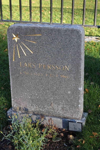 Grave number: A L  759
