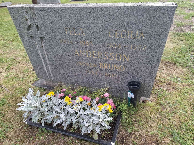 Grave number: 001 2  1527