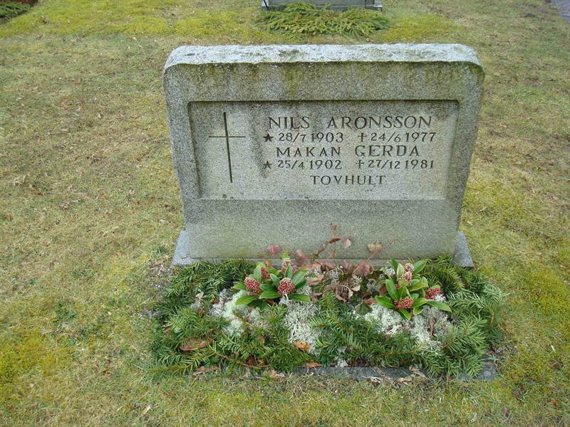 Grave number: BR D   339, 340