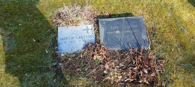 Gravnummer: 3 Nya F    94-95